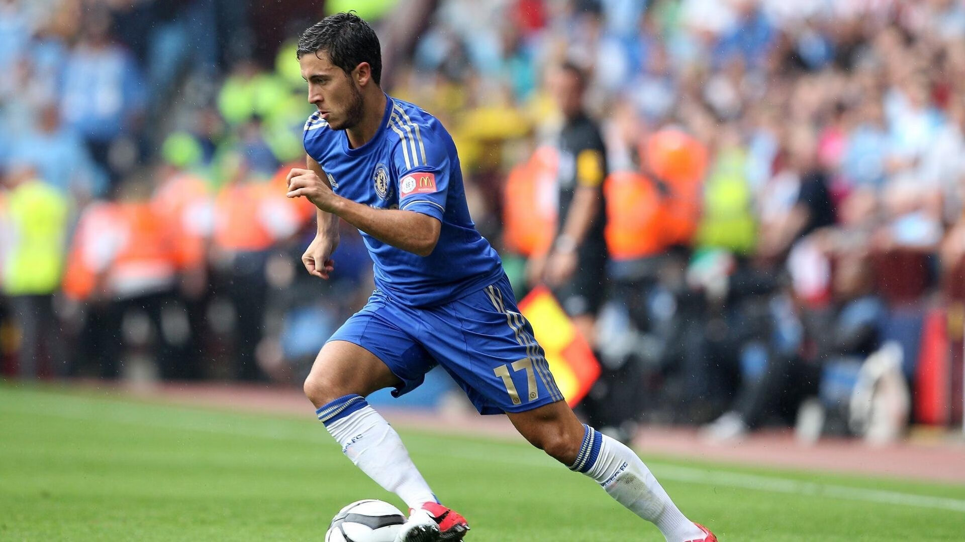 100米自比赛节奏曲线详解,100米身体运动节奏